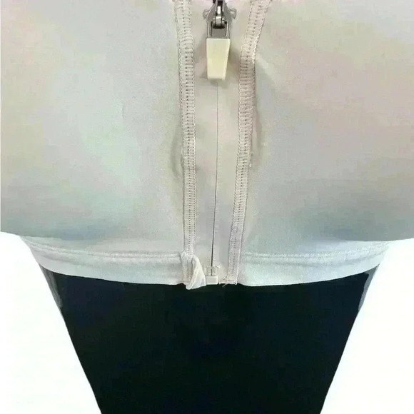 Womens Sports Bra by Half Moon Size XL Blush Pink Front Closure Zipper Racerback - Picture 6 of 8